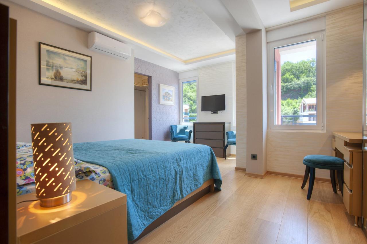 Pržno Hotel Villa Katarina מראה חיצוני תמונה
